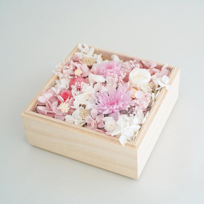 王道サイズの桐箱供花